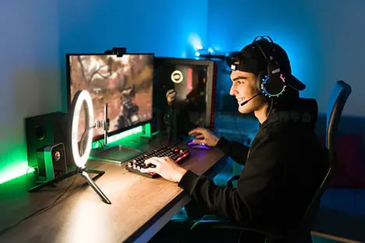 别再只当「氪金玩家」！